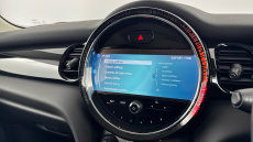 MINI Hatchback 1.5 Cooper Classic 5dr Petrol Hatchback